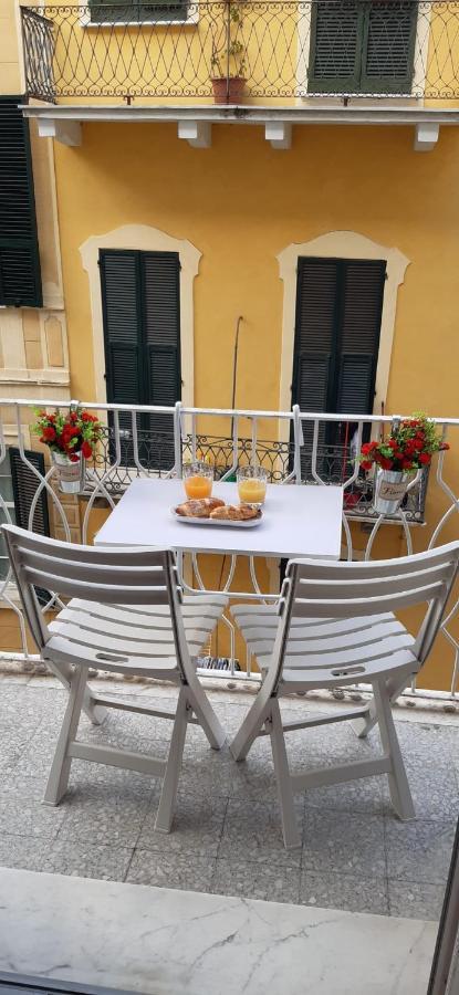 La Nena Appartamenti La Spezia Bagian luar foto