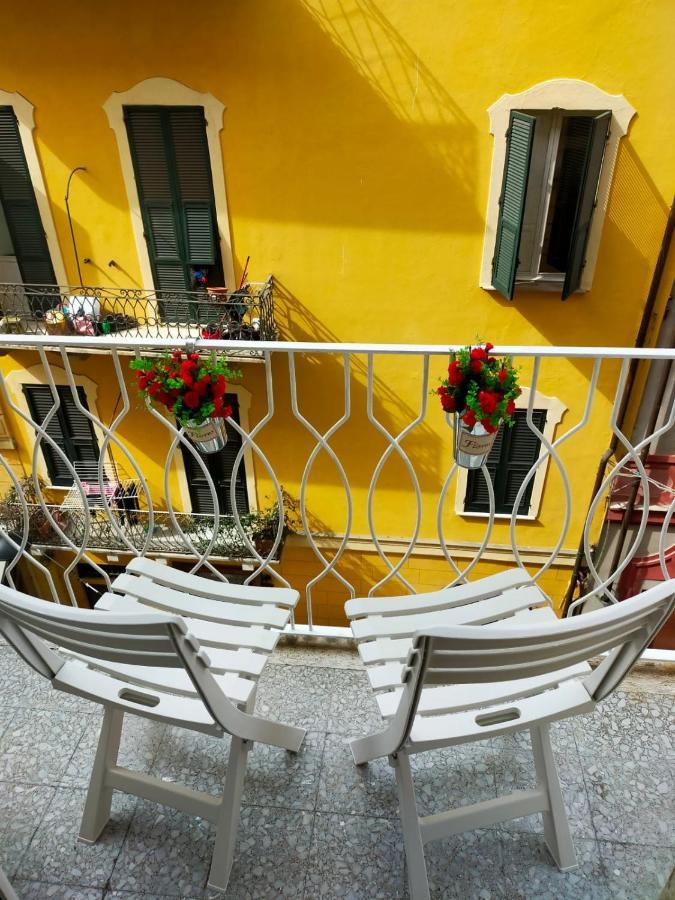 La Nena Appartamenti La Spezia Bagian luar foto